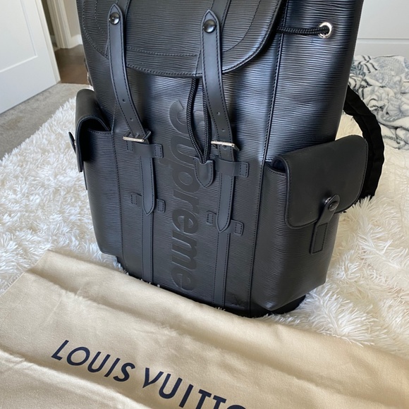 Supreme x Louis Vuitton Christopher backpack - Picture 2 of 4